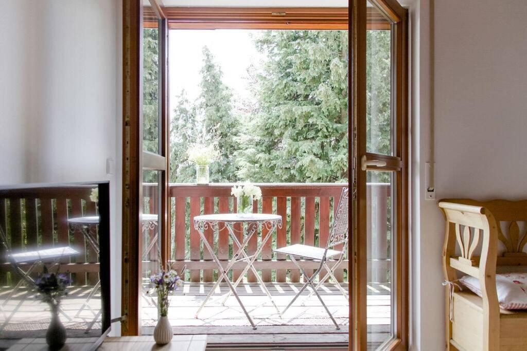 4-Zimmer-Ferienwohnung Waldbluemle Добель Экстерьер фото